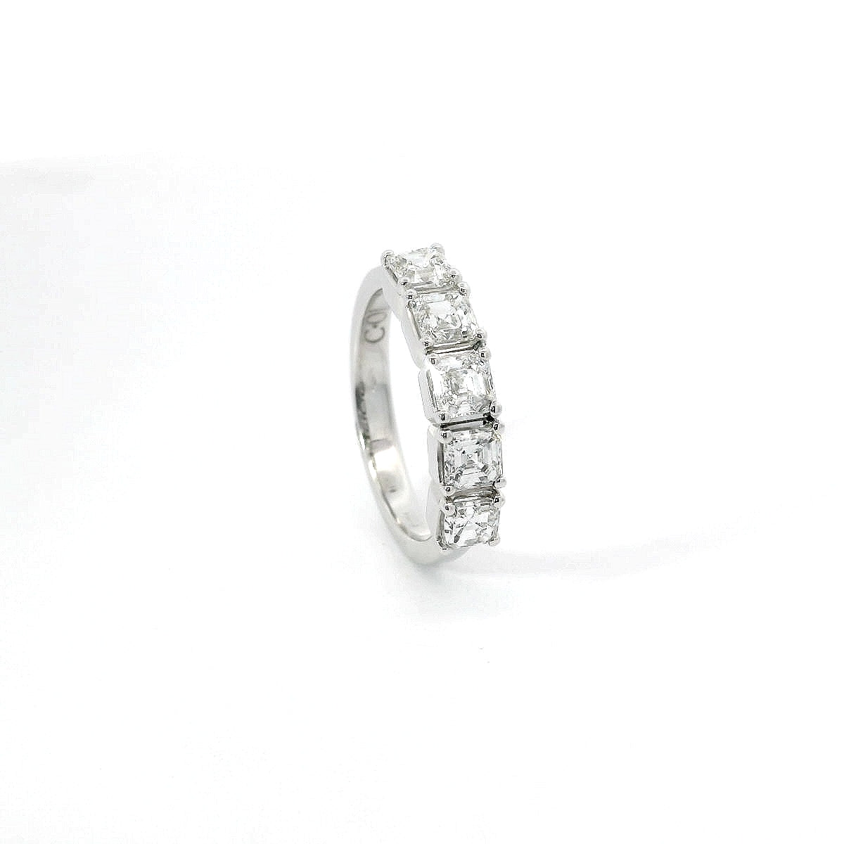 Fedina Bubble in oro bianco e diamanti lab-grown taglio asscher, 1,32 carati.