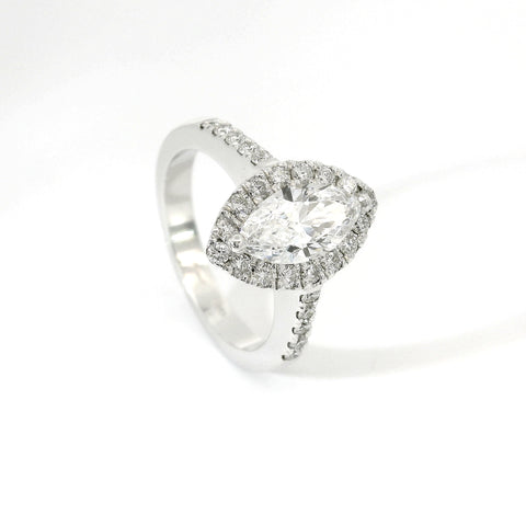 Anello Dreams marquise in oro bianco con diamanti lab-grown taglio brillante, 1,46 carati.