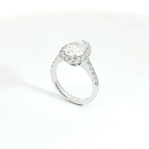 Anello Dreams con diamanti Lab-Grown taglio goccia e brillante, 2,28 carati.