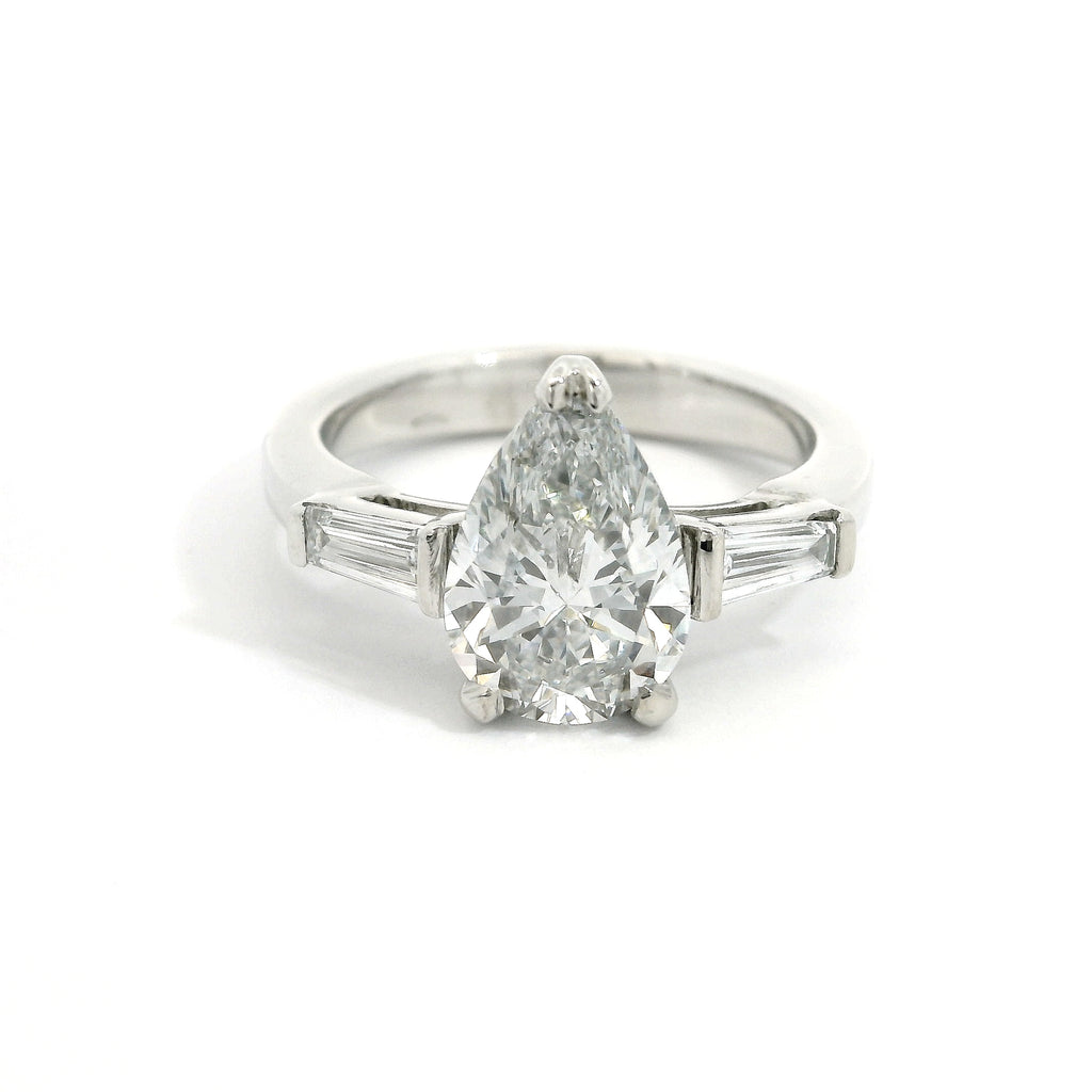 Anello Goccia Taper Wings