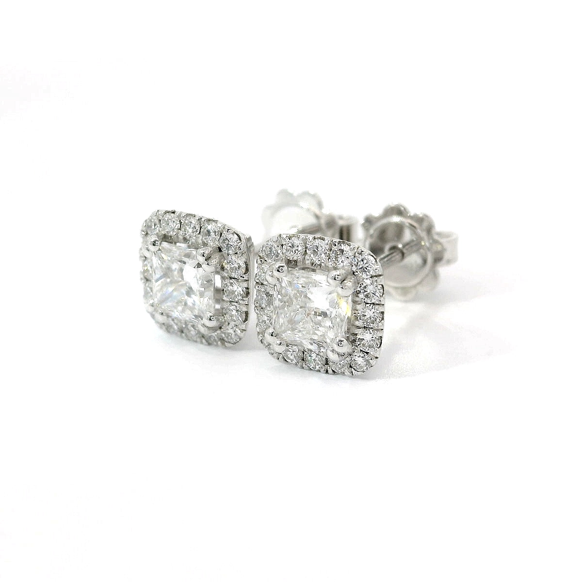 Orecchini Dreams Princess in oro bianco e diamanti lab-grown taglio Princess e Brillante, 1,80 carati.