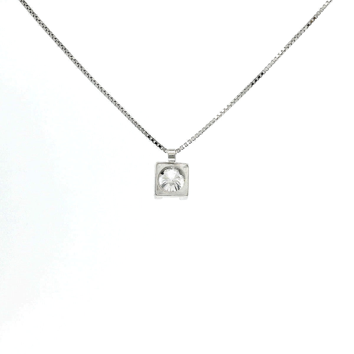 Girocollo punto luce in oro bianco e diamante Lab-Grown taglio brillante, 0,25 carati.