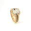 Anello Fancy in oro rosa con diamantI lab-grown taglio radiant e taglio brillante, 2,46 carati.