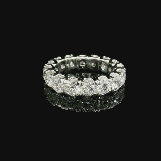 Eternity in oro bianco e diamanti lab-grown taglio brillante, 4,14 carati.
