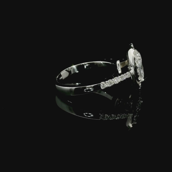 Anello Dreams ovale in oro bianco con diamanti lab-grown taglio brillante, 2,16 carati.