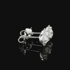 White gold earring with heart-cut lab-grown diamond with contour, 1.97 carats. 