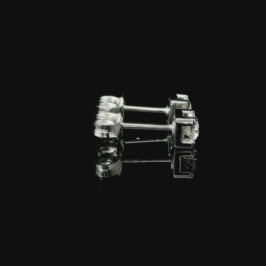 White gold stud earrings with brilliant-cut lab-grown diamonds, 0.41 carats.