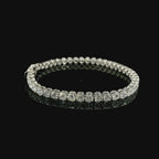 Bracciale Tennis a filo in oro bianco con diamanti lab-grown taglio brillante, 9,27 carati.