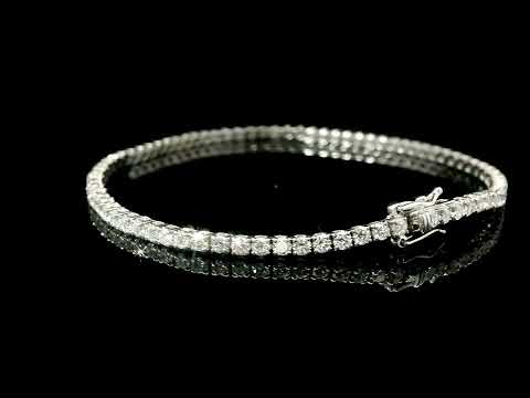 Bracciale tennis a filo in oro bianco e diamanti lab-grown taglio brillante, 2,79 carati.
