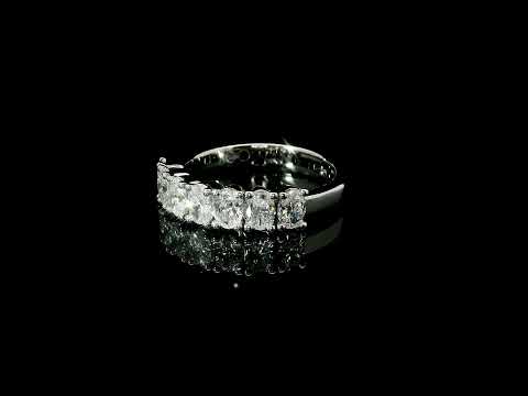 Fedina a 7 pietre in oro bianco e diamanti Lab-grown taglio ovale, 1,09 carati.