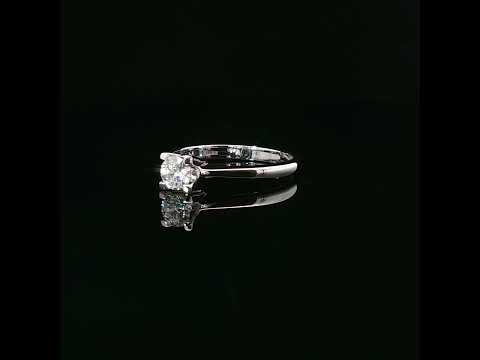 Solitario in oro bianco con diamante Lab-Grown taglio brillante 0,31 carati.