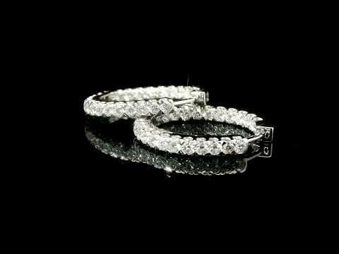 Orecchini a cerchio in oro bianco con diamanti lab-grown taglio brillante, 1,53 carati.