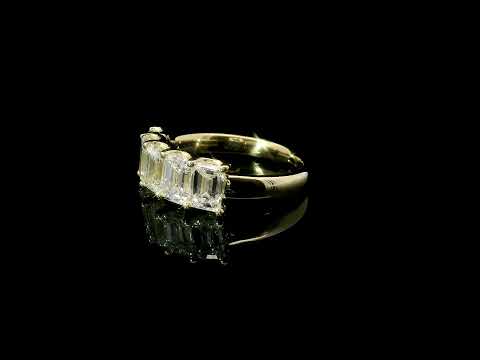 Fedina 5 pietre in oro giallo e Diamanti Lab-grown taglio smeraldo, 2,65 carati.