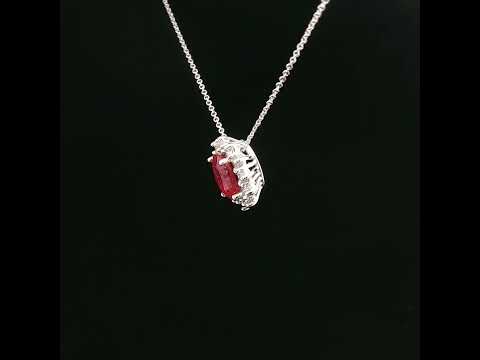 Girocollo in oro bianco con rubino Lab-Grown taglio ovale e diamanti Lab-Grown taglio brillante.