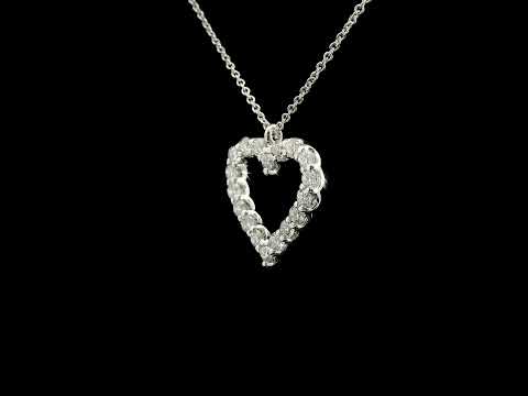 Girocollo a cuore in oro bianco e diamanti lab-grown taglio brillante, 1,23 carati.